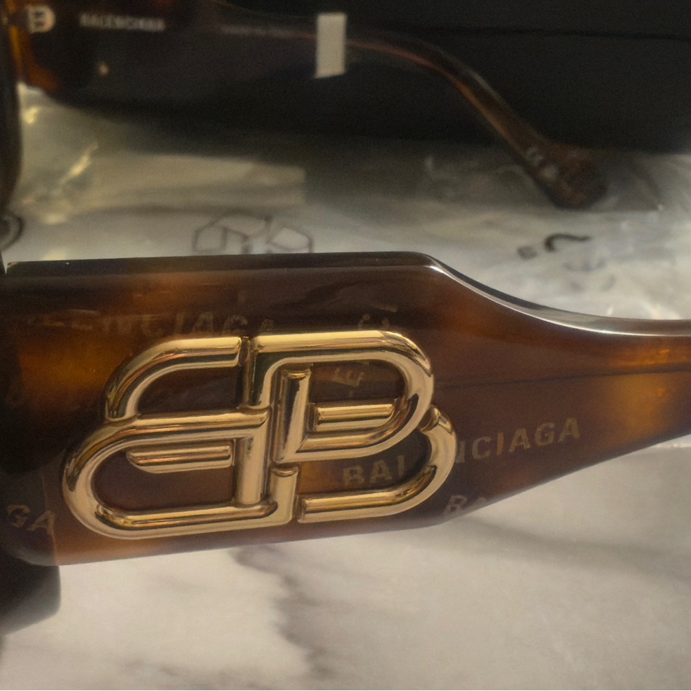 Balenciaga Brown Sunglasses - Picture 4 of 4